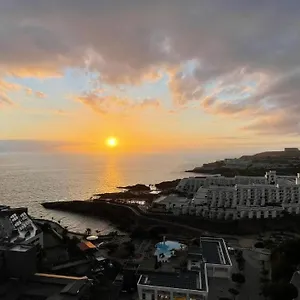 https://golden-dreams-perfect-for-you.tenerifehoteles.net